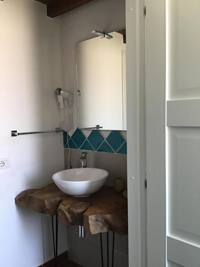 ラ・マッダレーナ L'Asfodelo Bed & Breakfast エクステリア 写真